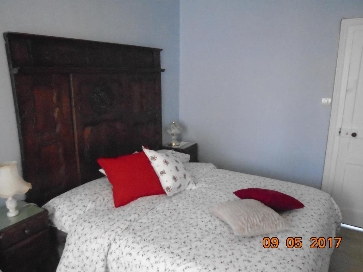 Bed and Breakfast La Mare aux Fées Huelgoat Exterior foto